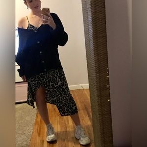 Small leopard print maxi dress.